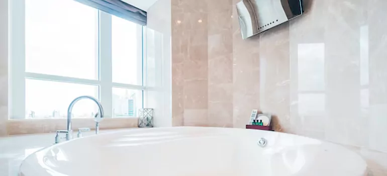 Bathroom Window Coverings in Kendale Lakes, FL