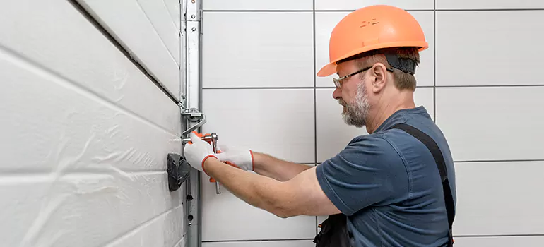 Commercial Garage Door Repair in Kendale Lakes, FL