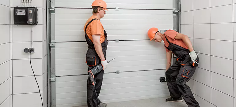 Secure Garage Door Repair in Kendale Lakes, FL