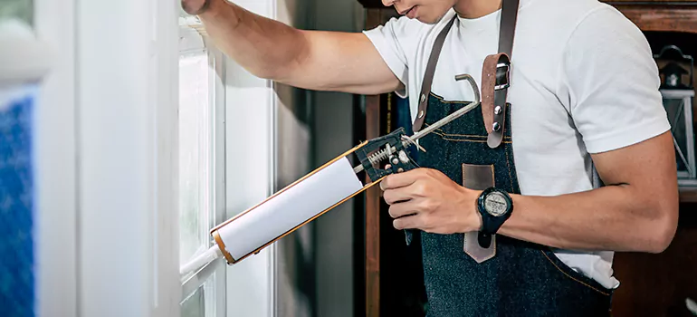 Window Caulking Contractor in Kendale Lakes, FL