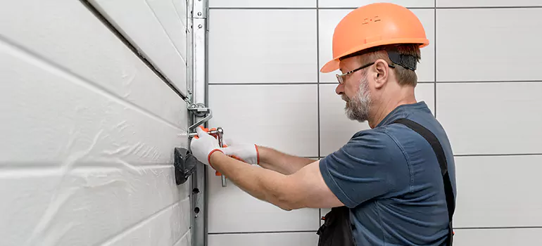 Garage Door Repair in Kendale Lakes